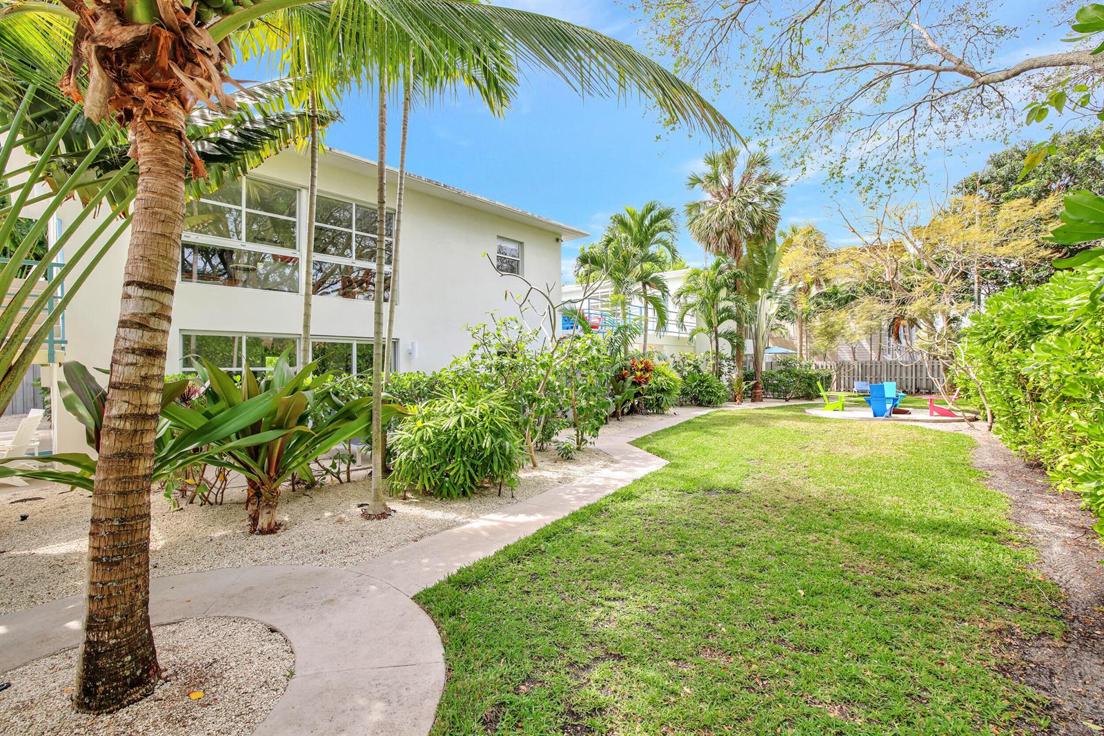   / 2 3789 sq. ft. $ 2026-06-15 0 foto