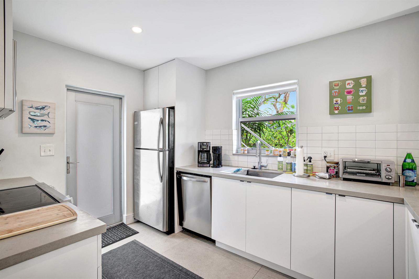   / 2 3789 sq. ft. $ 2026-06-15 0 foto