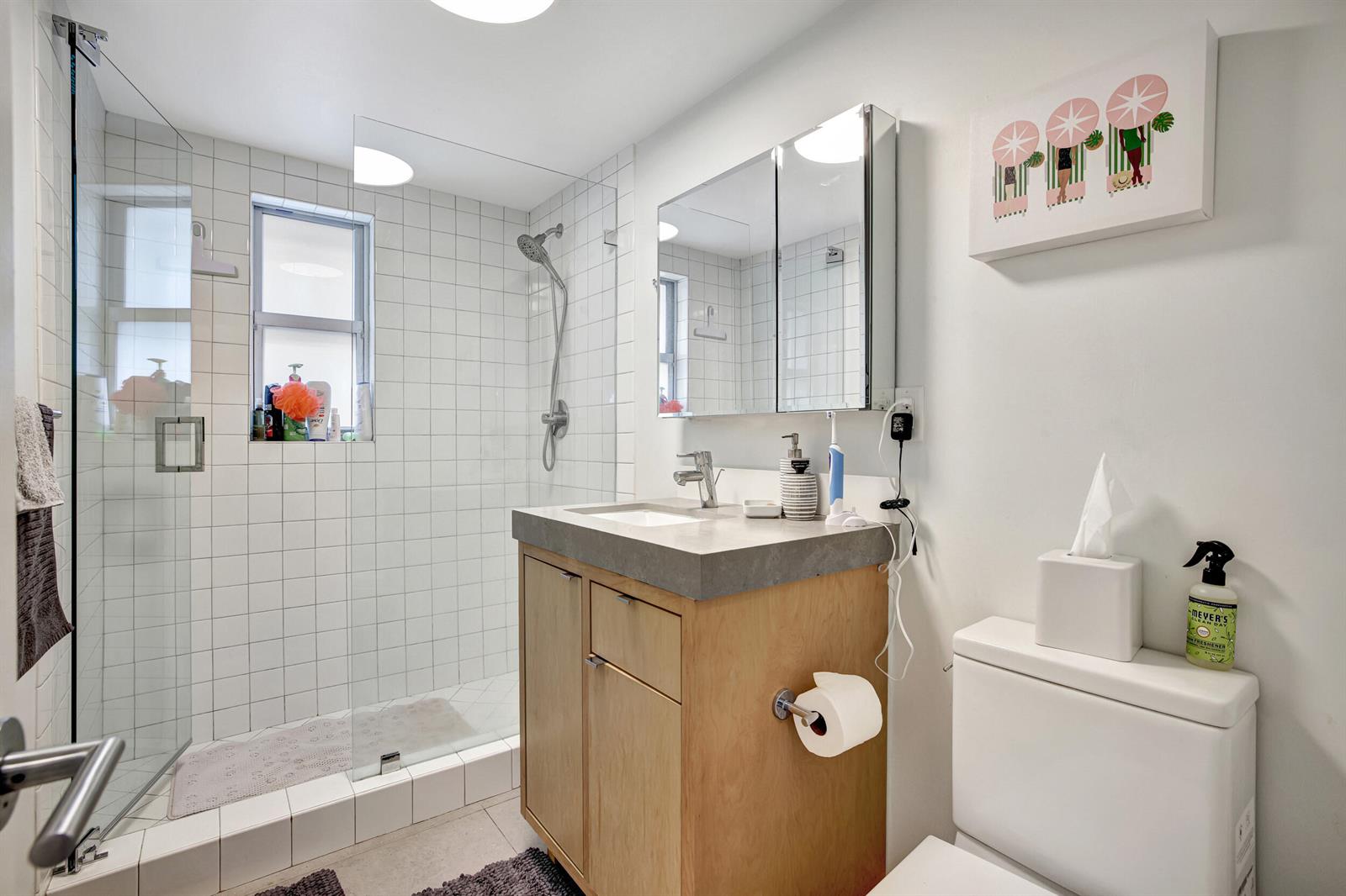   / 2 3789 sq. ft. $ 2026-06-15 0 foto