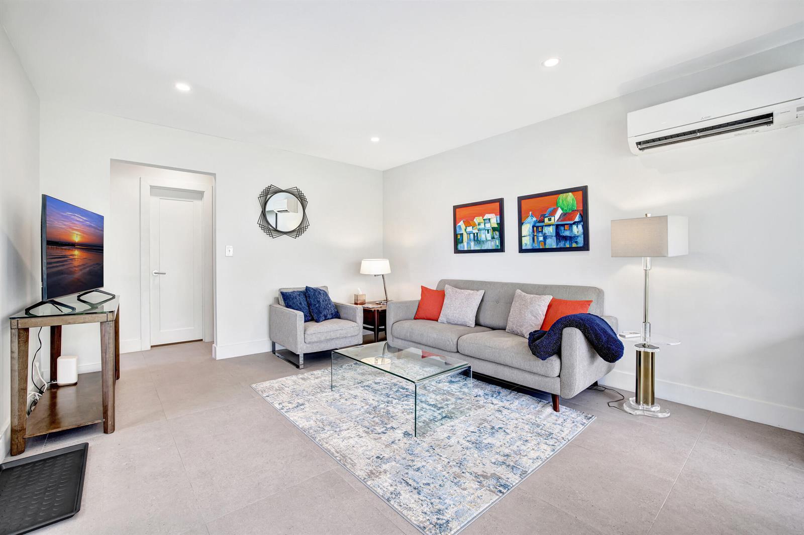   / 2 3789 sq. ft. $ 2026-06-15 0 foto
