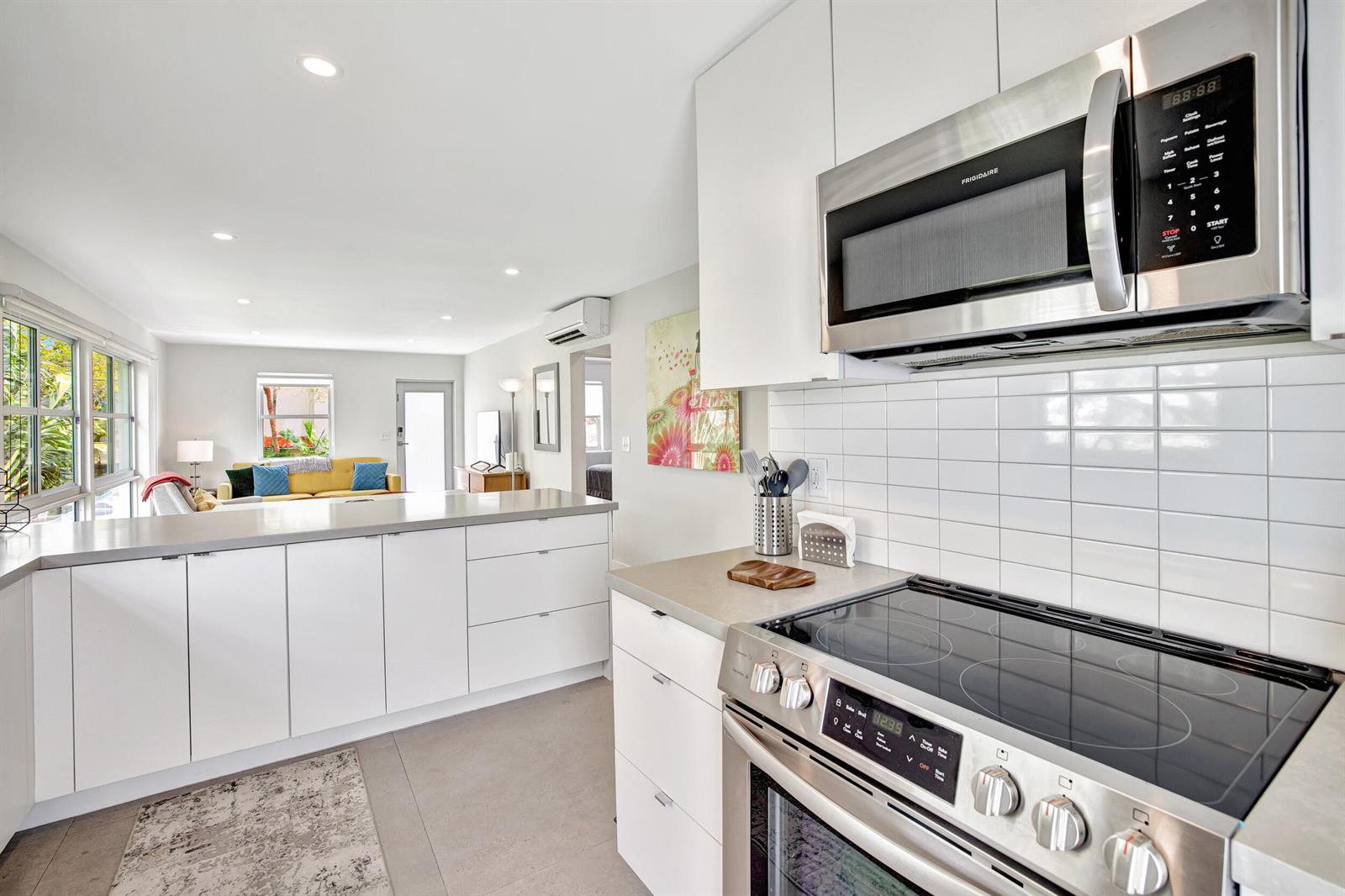   / 2 3789 sq. ft. $ 2026-06-15 0 foto