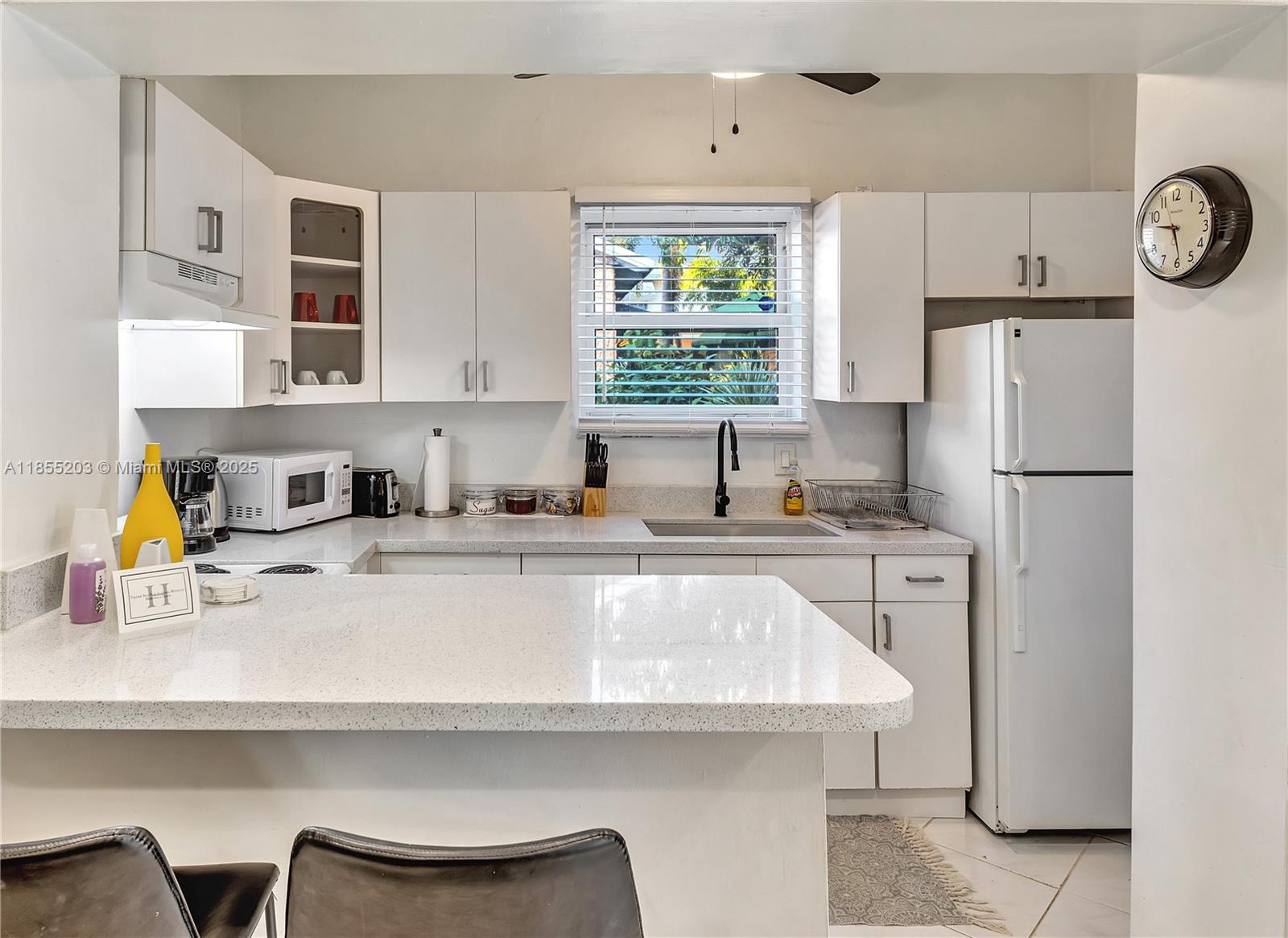 See details / 1021 sq. ft. $ 2025-08-08 0 Photo