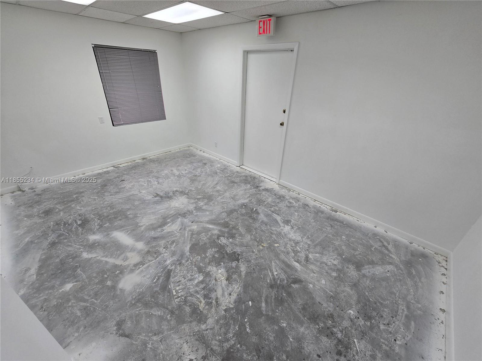See details 101 / sq. ft. $ 2025-08-08 0 Photo