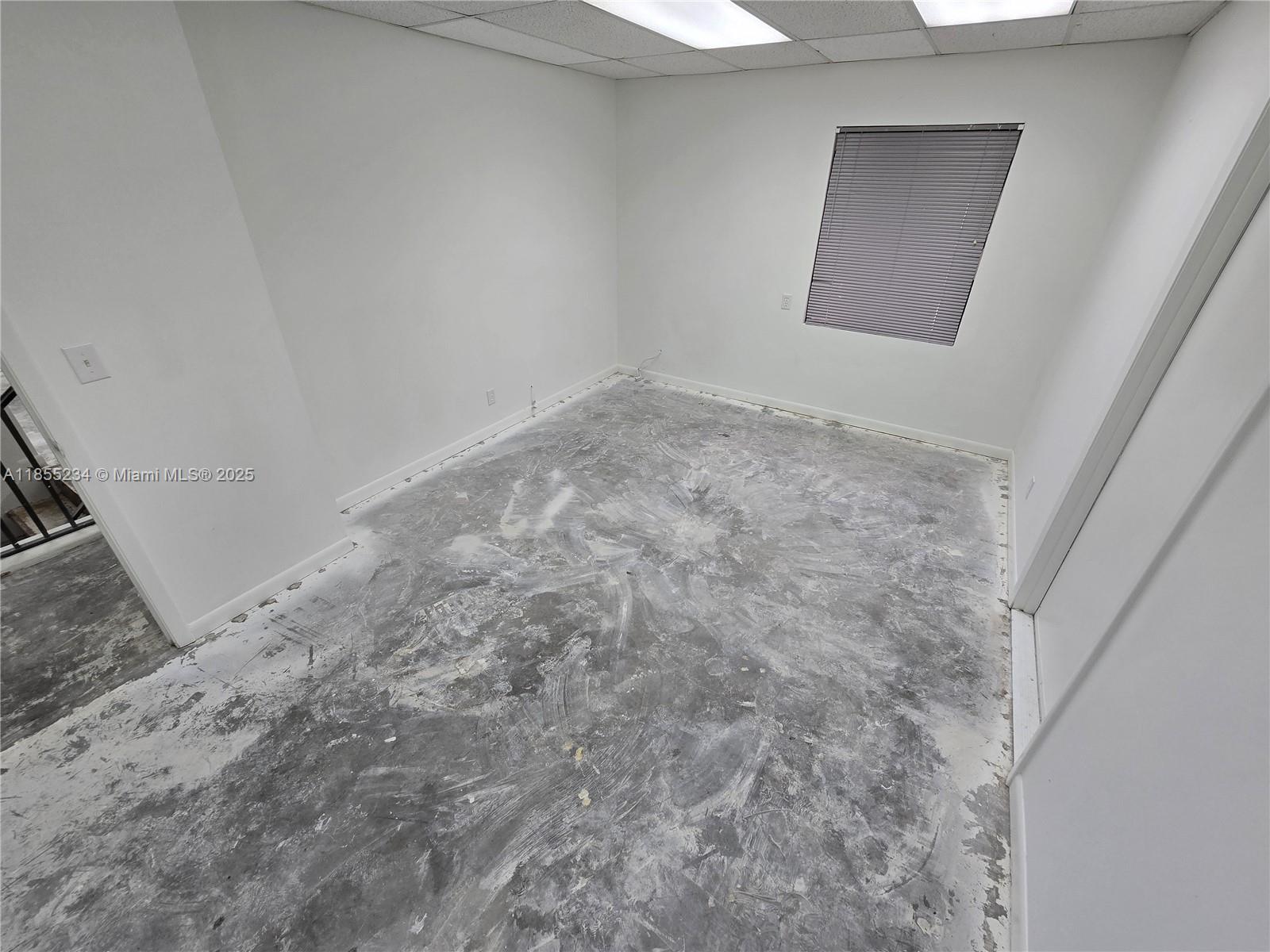 See details 101 / sq. ft. $ 2025-08-08 0 Photo