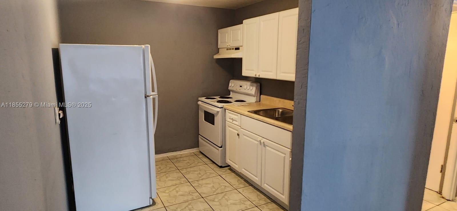 Ver detalles / sq. ft. $ 2025-08-08 0 foto