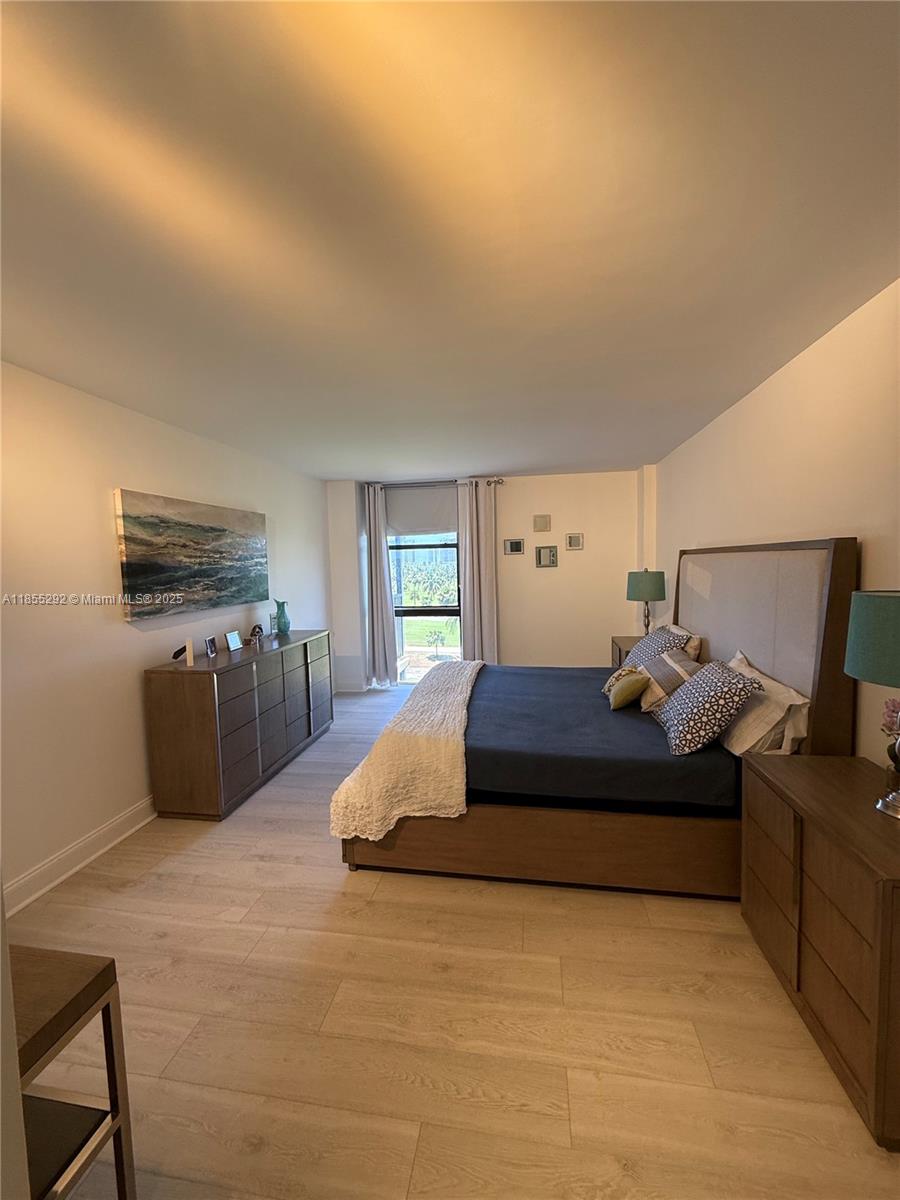 Photo of 20335 Country Club Dr  #608, Aventura, Florida, 33180 - 