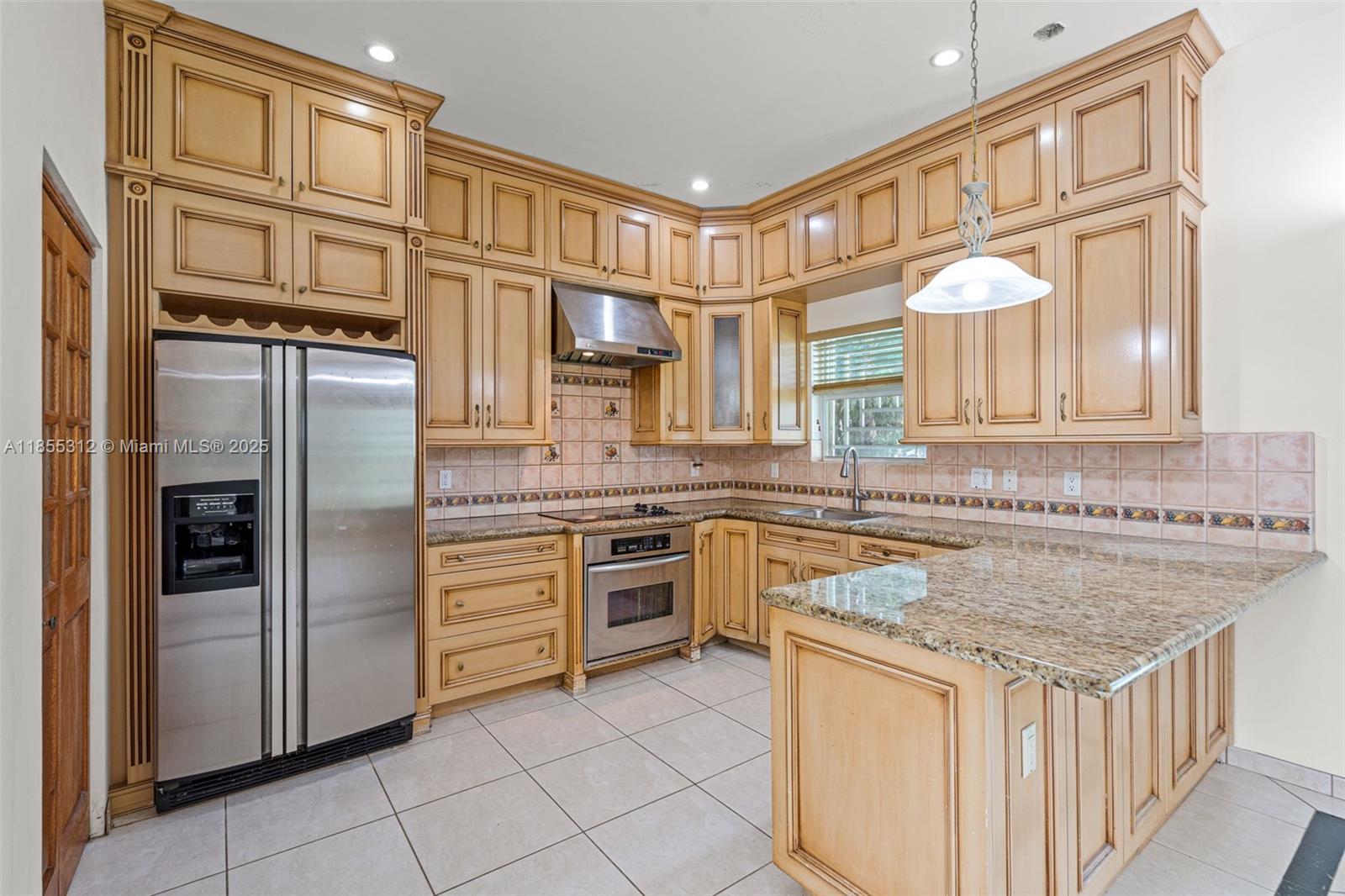 See details / 3630 sq. ft. $ 2025-08-08 0 Photo