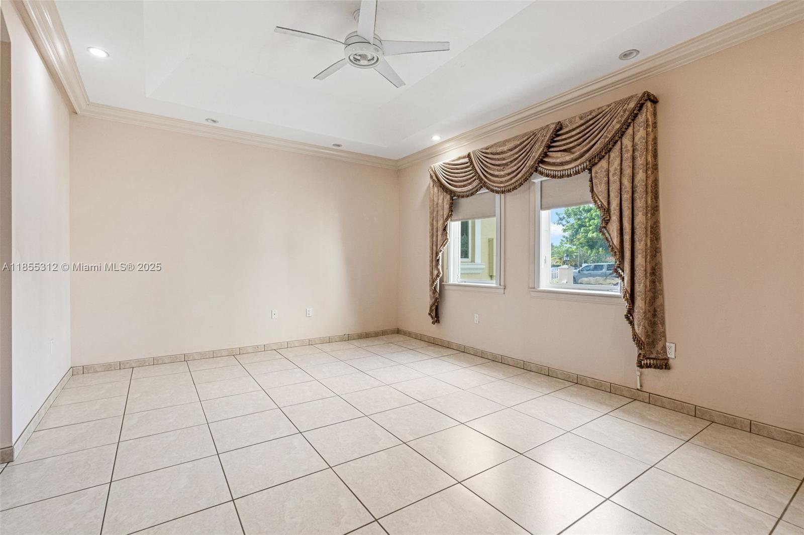 See details / 3630 sq. ft. $ 2025-08-08 0 Photo