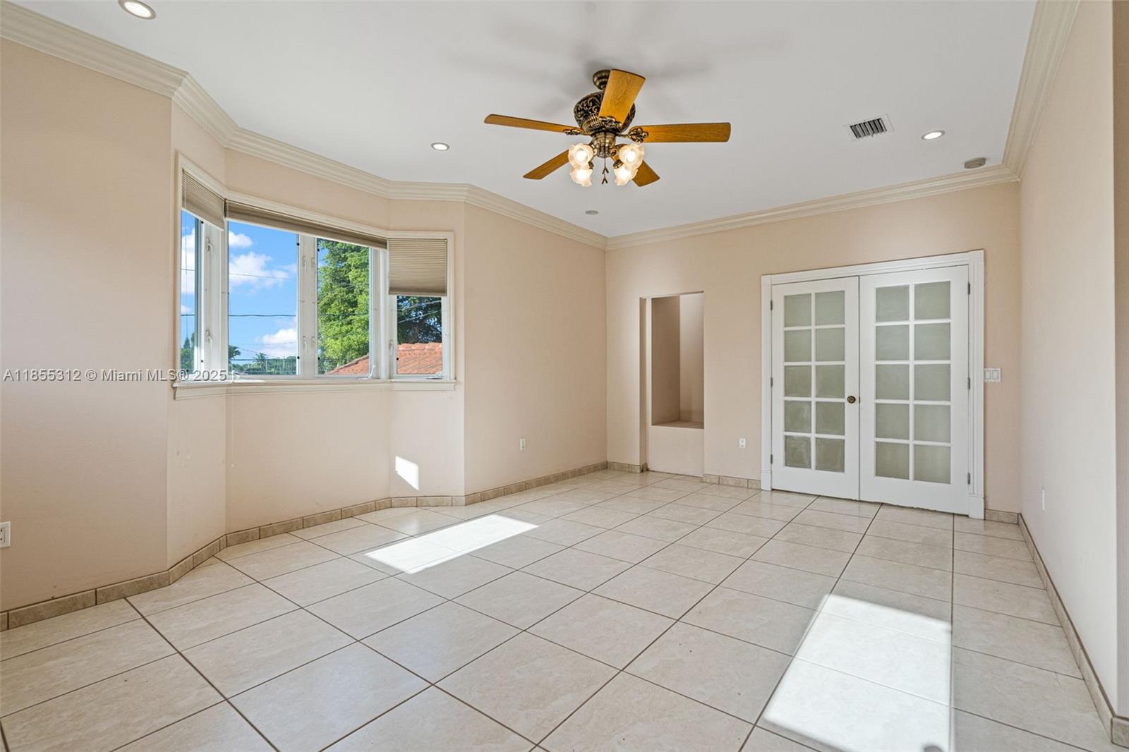 See details / 3630 sq. ft. $ 2025-08-08 0 Photo