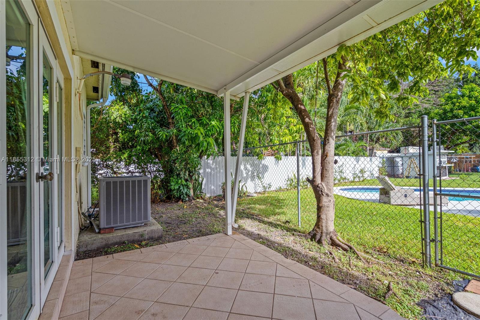 See details / 3630 sq. ft. $ 2025-08-08 0 Photo