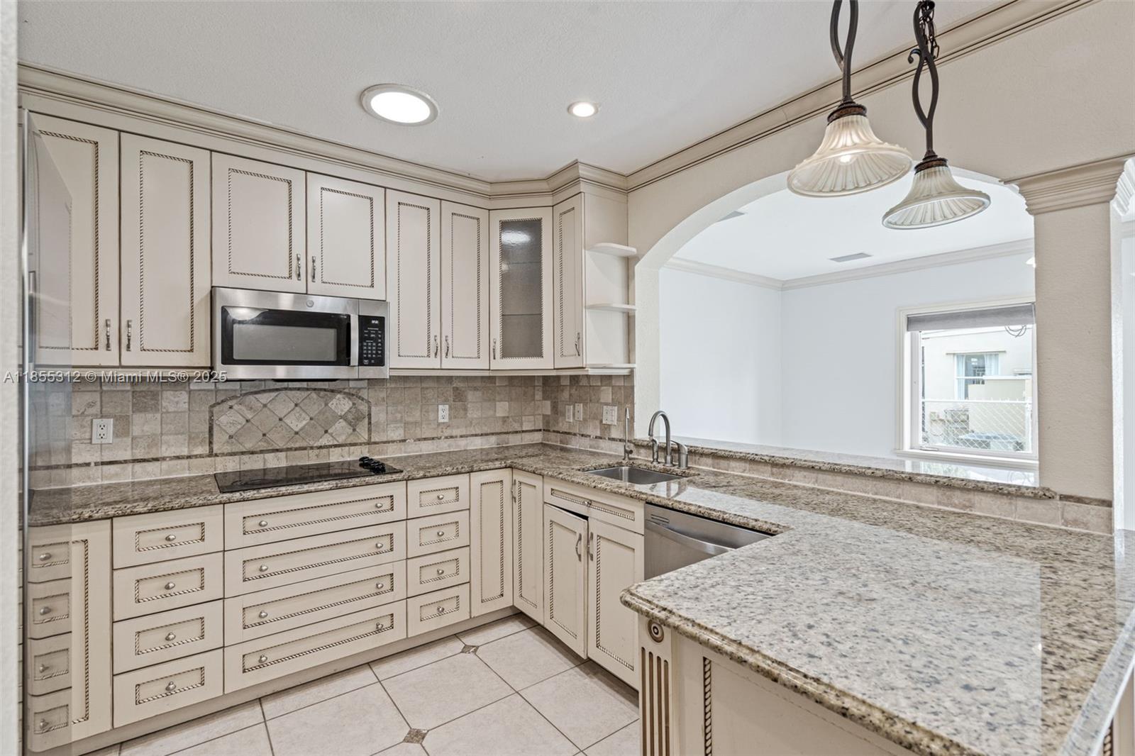 See details / 3630 sq. ft. $ 2025-08-08 0 Photo