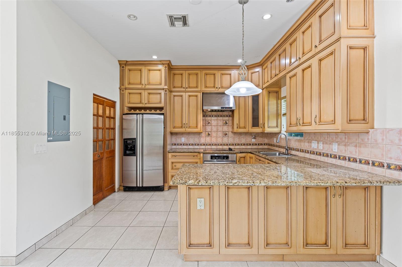 See details / 3630 sq. ft. $ 2025-08-08 0 Photo