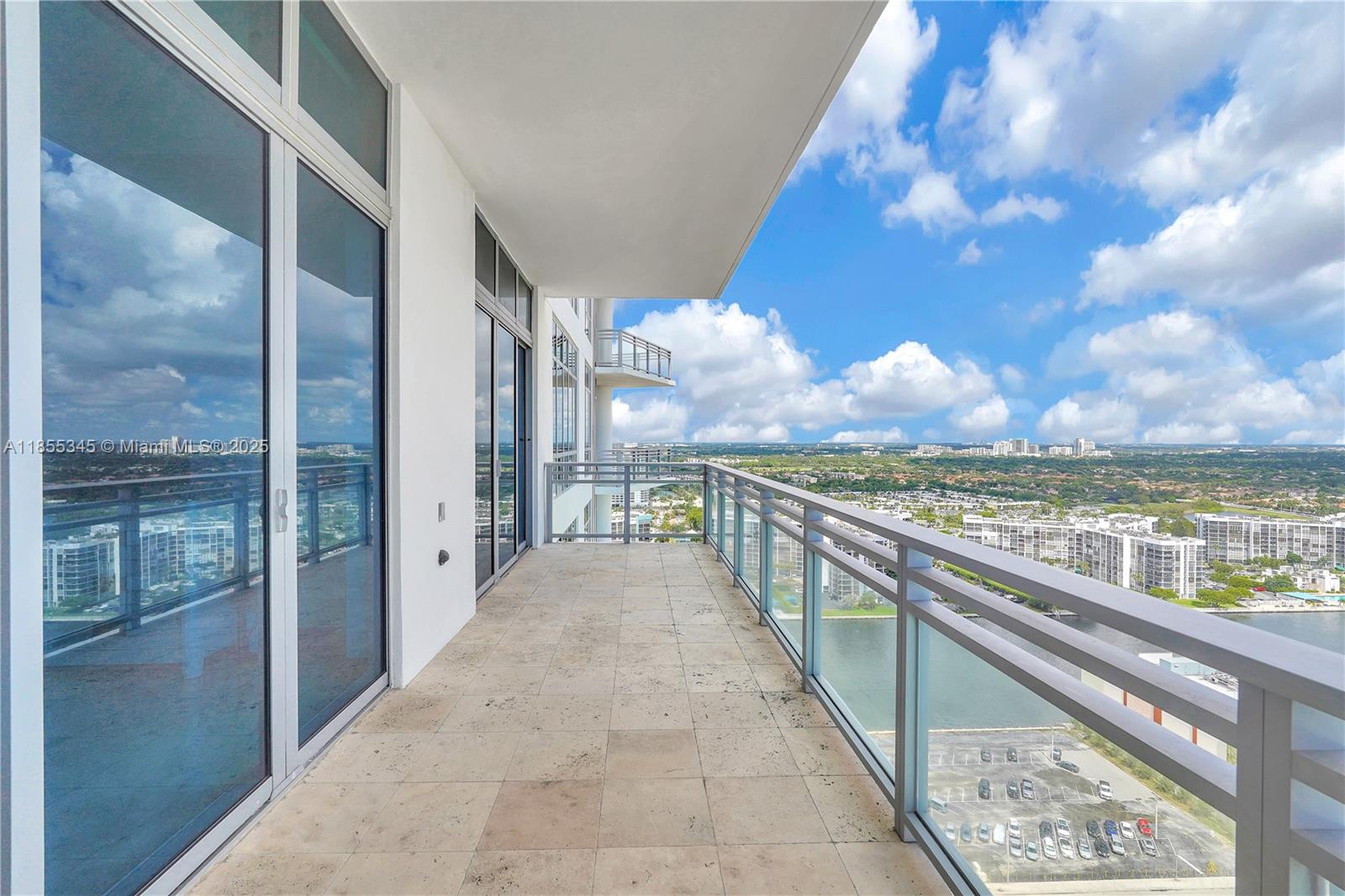 Photo of 3535 Ocean Drive  #2606, Hollywood, Florida, 33019 - 