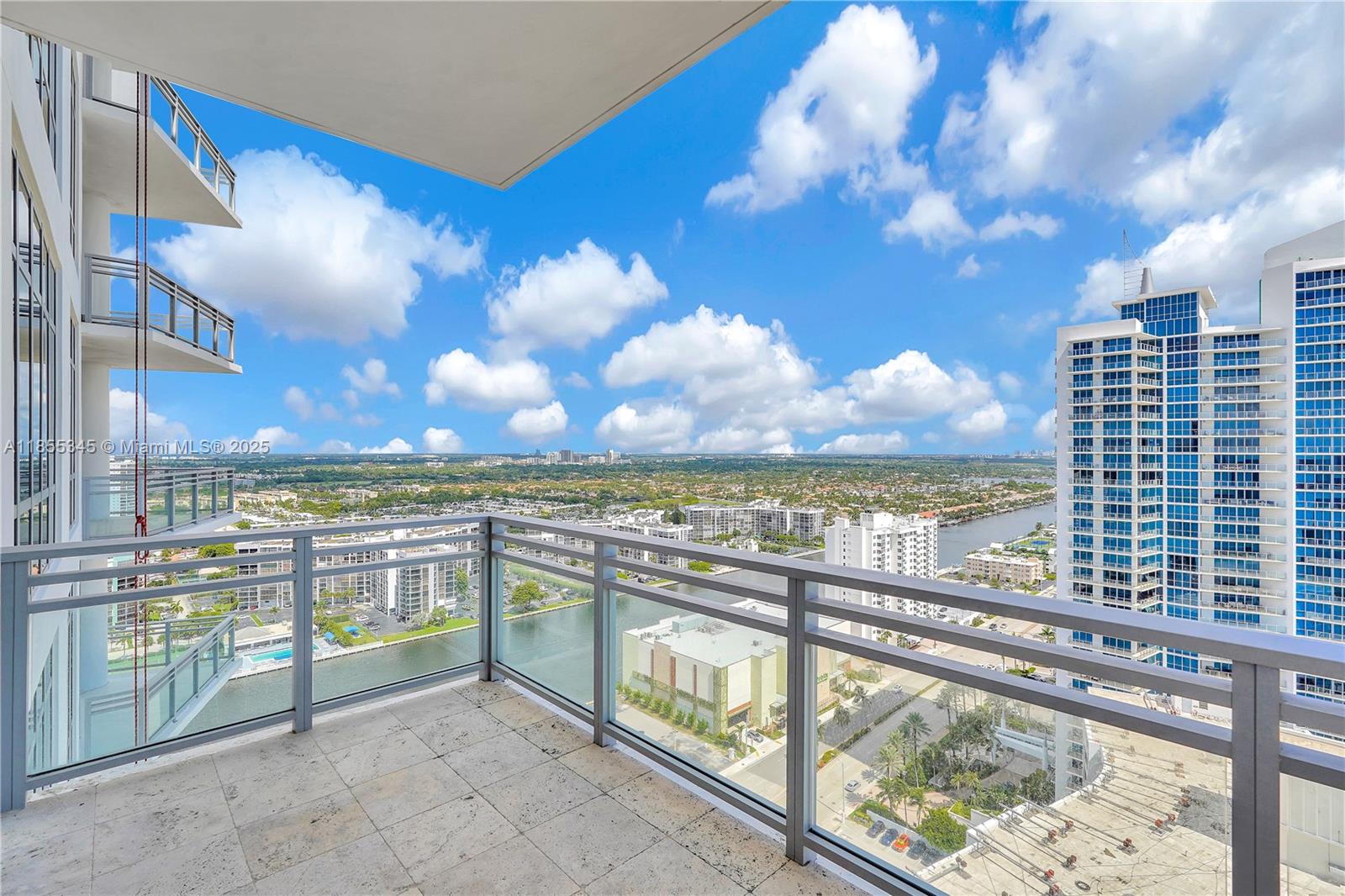 Photo of 3535 Ocean Drive  #2606, Hollywood, Florida, 33019 - 