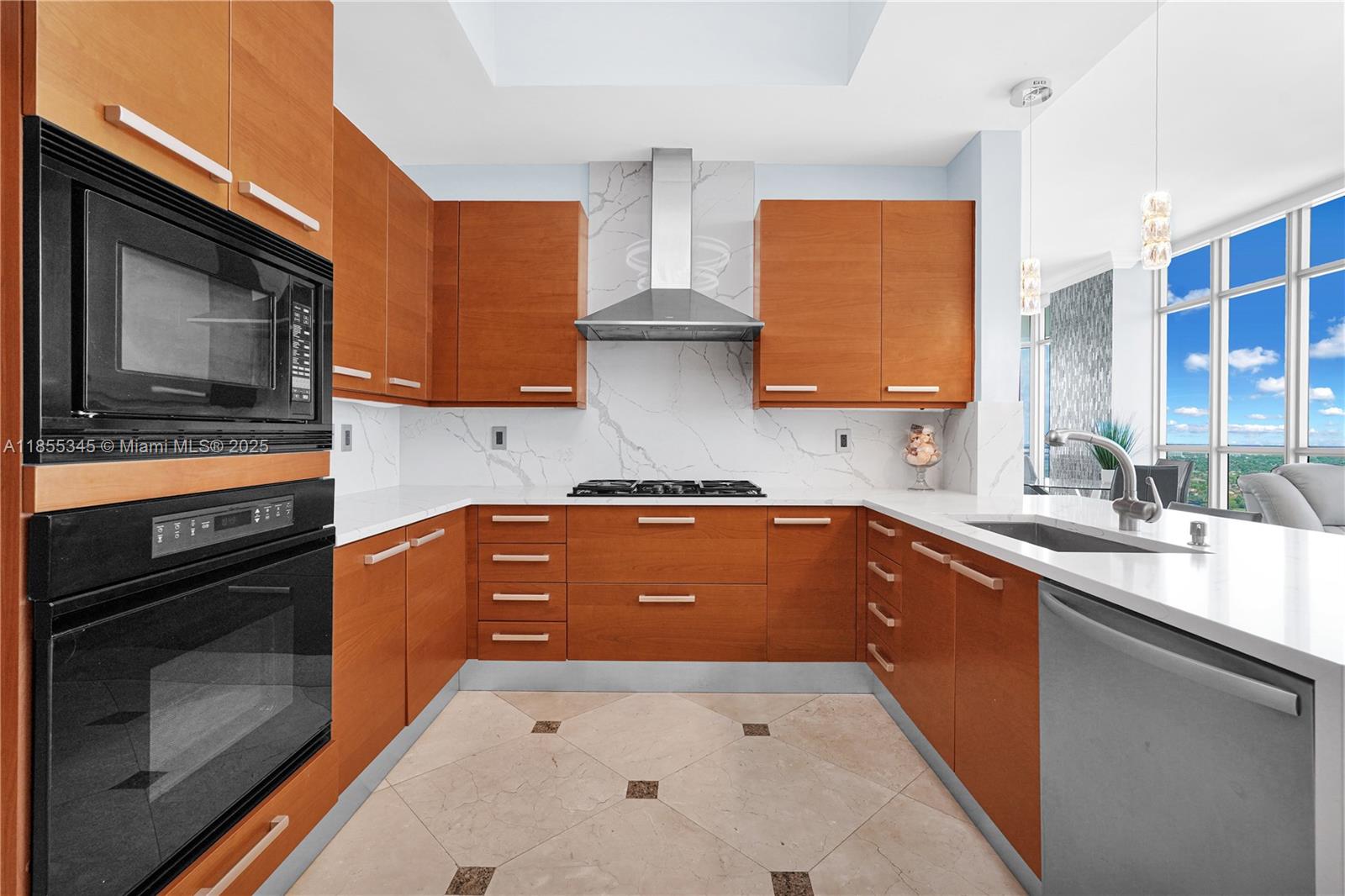 Photo of 3535 Ocean Drive  #2606, Hollywood, Florida, 33019 - 
