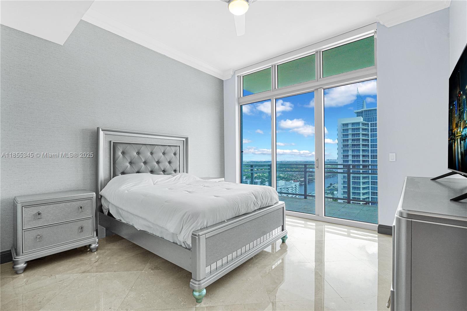 Photo of 3535 Ocean Drive  #2606, Hollywood, Florida, 33019 - 
