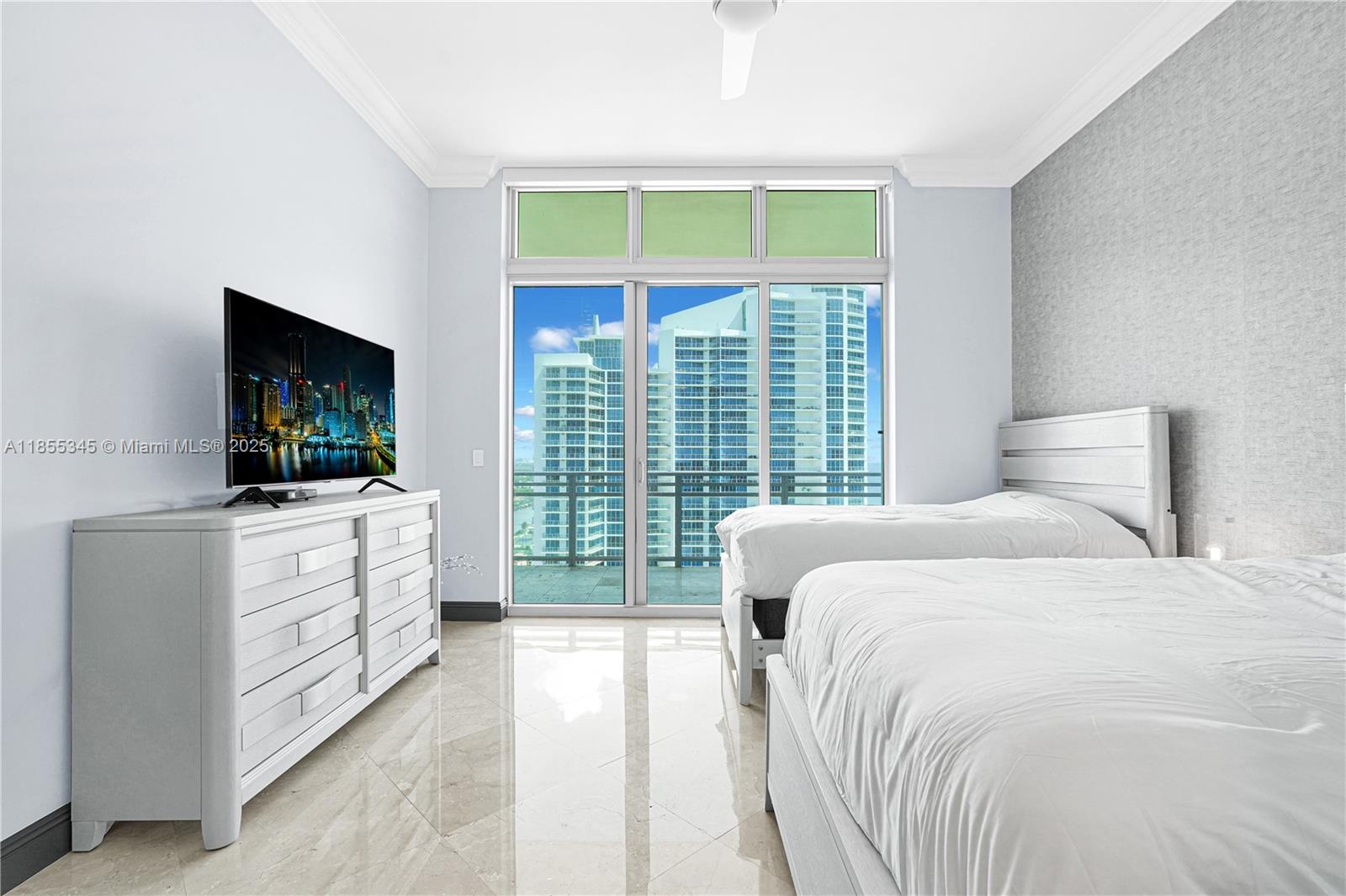 Photo of 3535 Ocean Drive  #2606, Hollywood, Florida, 33019 - 