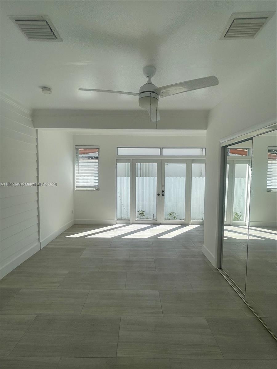 See details / 4306 sq. ft. $ 2025-08-08 0 Photo