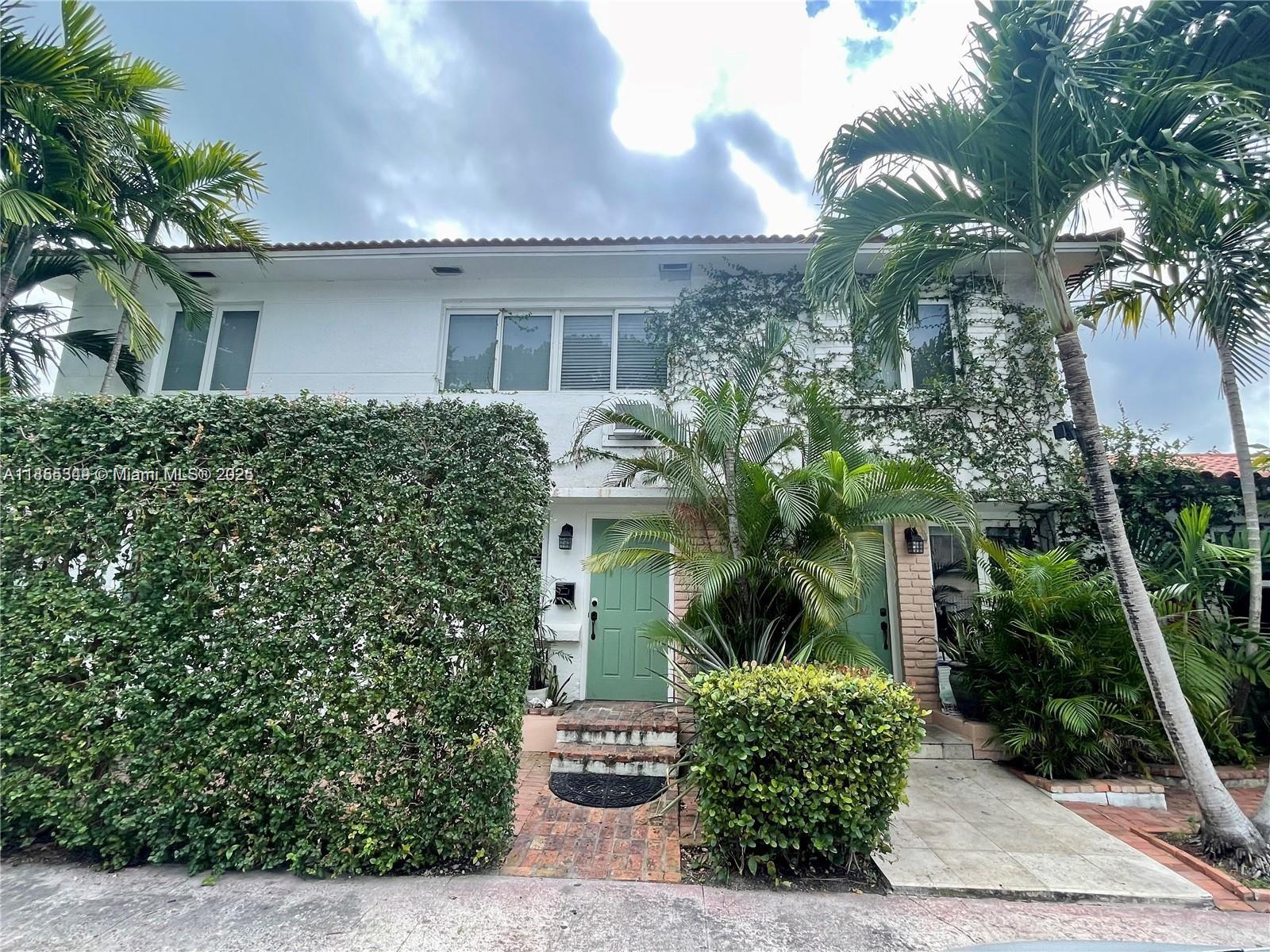 See details / 4306 sq. ft. $ 2025-08-08 0 Photo