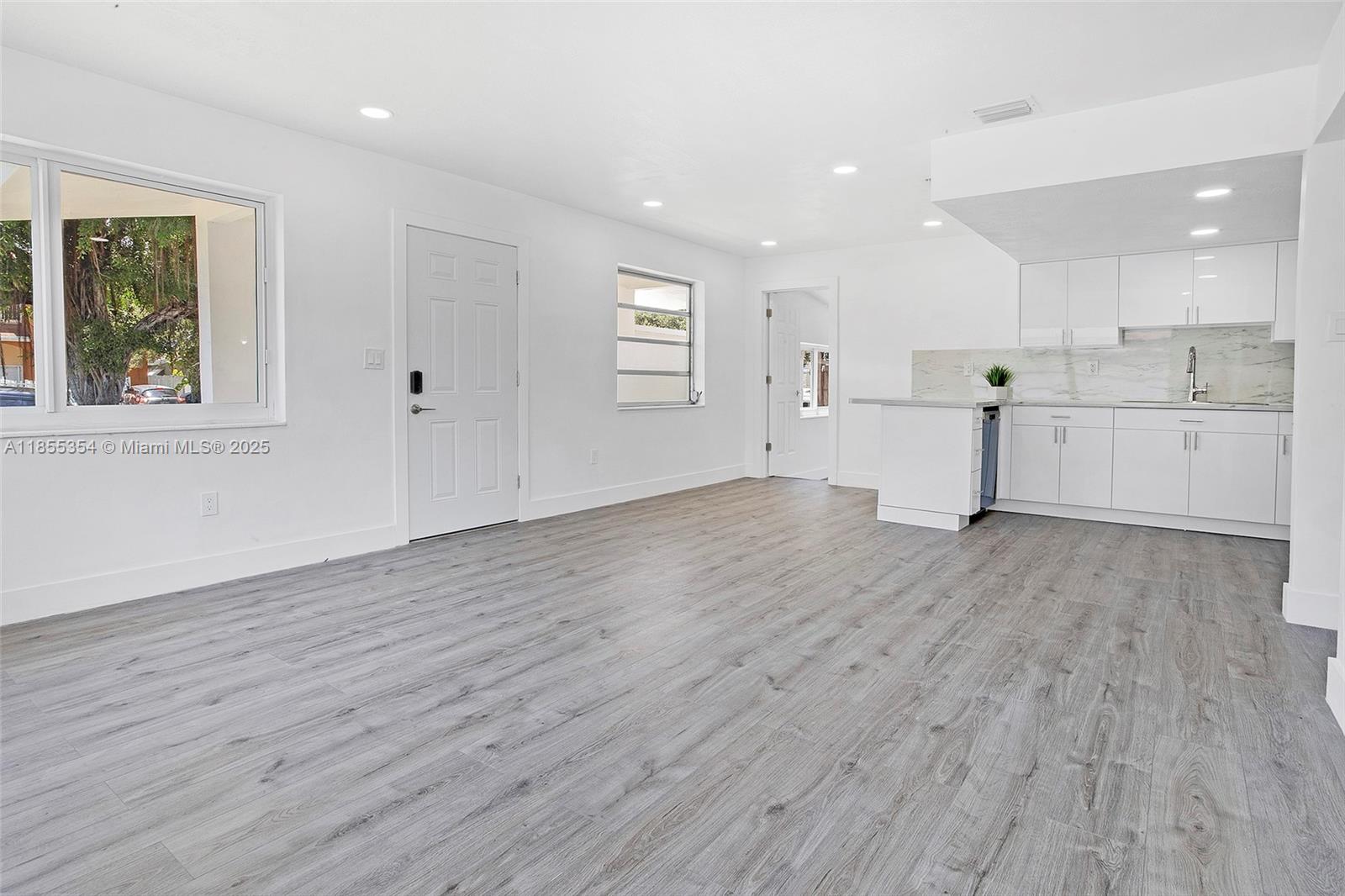Ver detalles / 1365 sq. ft. $ 2025-08-08 0 foto