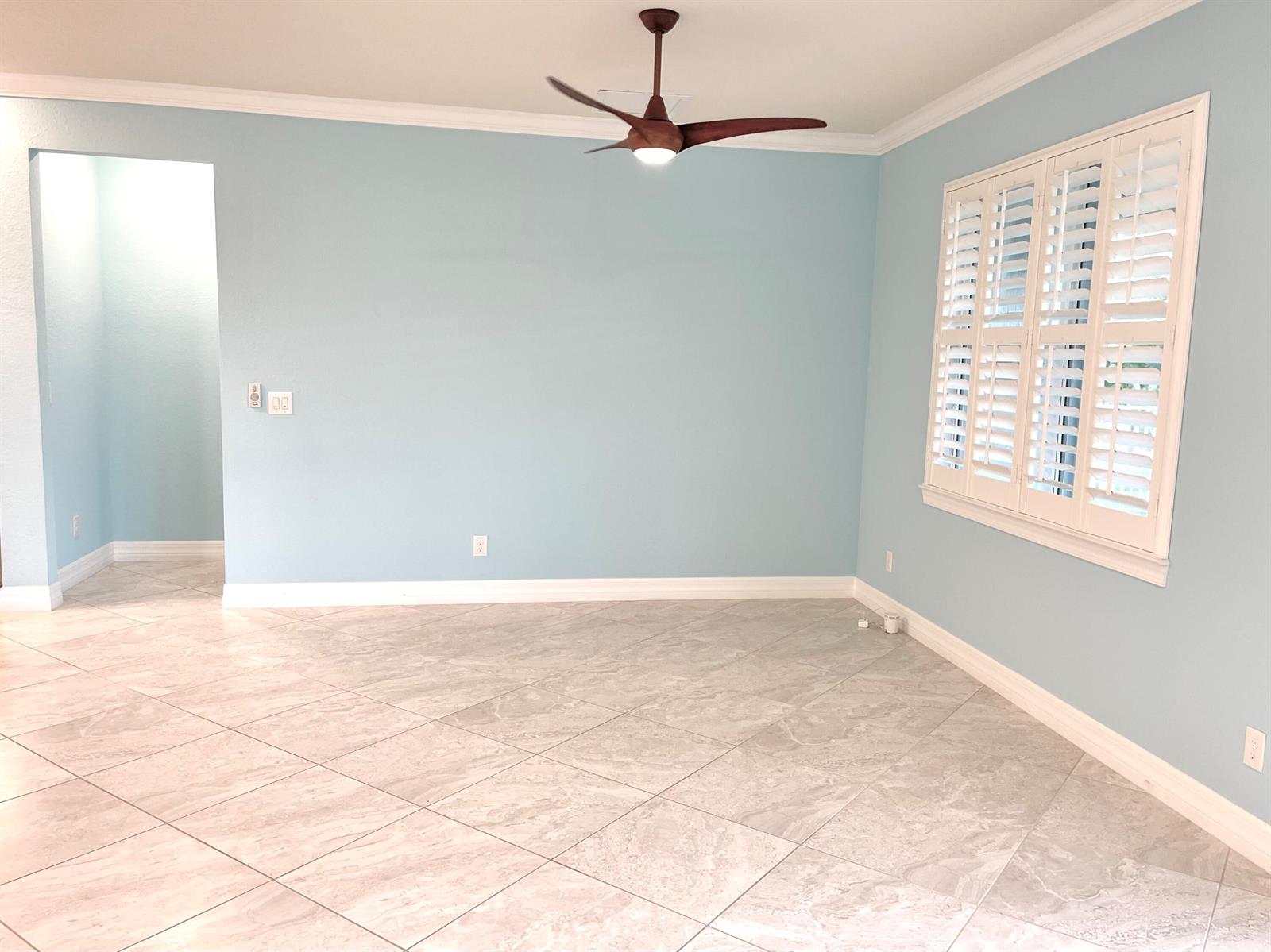 Ver detalles 12820 3 / 2 2175 sq. ft. $ 2026-02-14 0 foto
