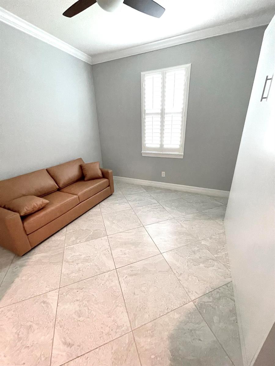 Ver detalles 12820 3 / 2 2175 sq. ft. $ 2026-02-14 0 foto