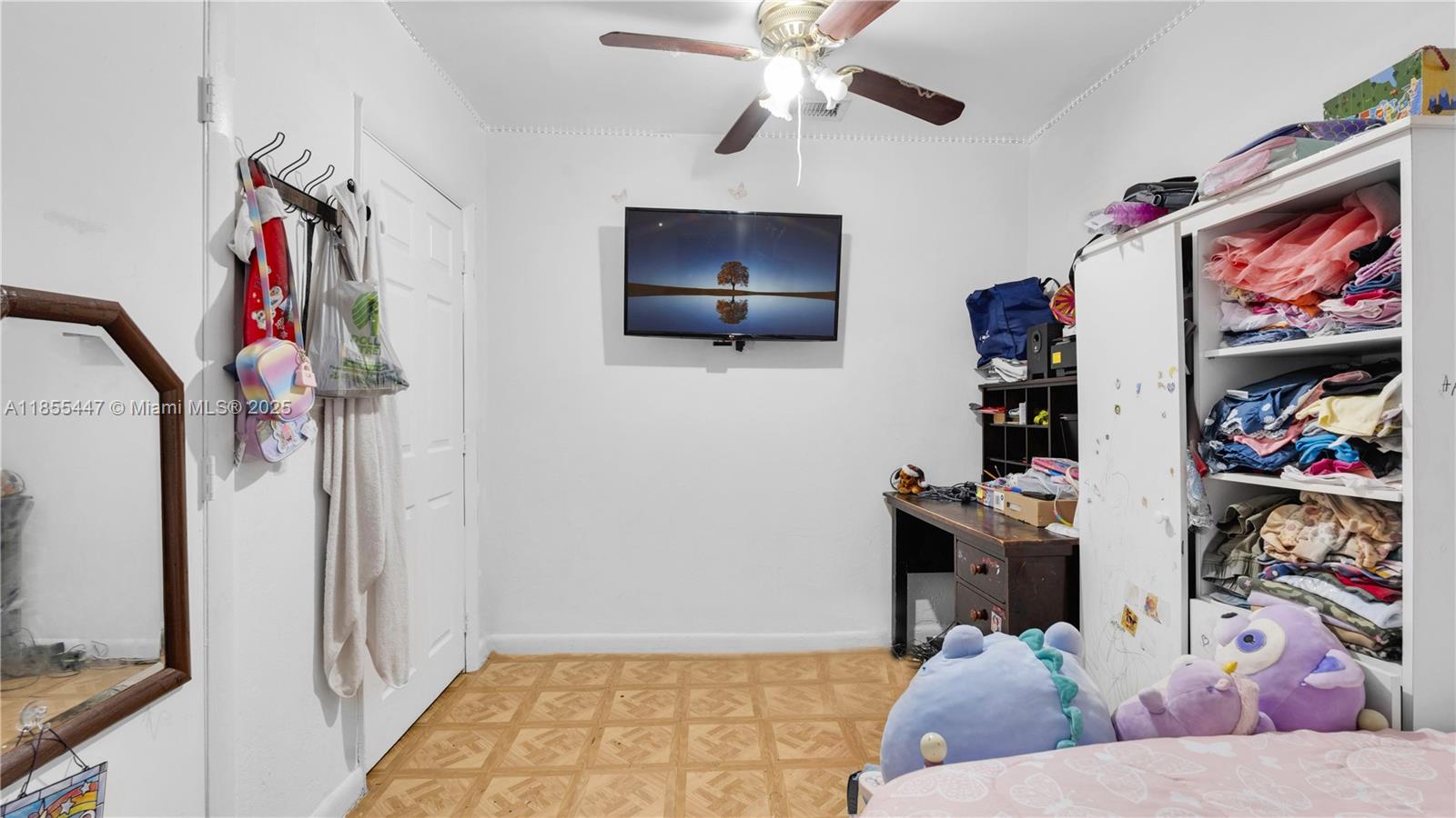 See details / 1656 sq. ft. $ 2025-08-08 0 Photo