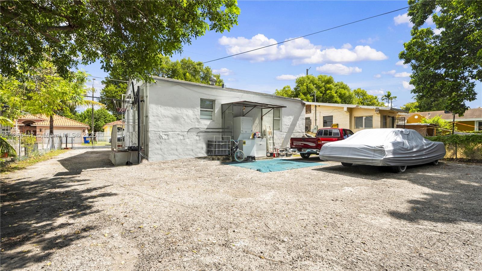 See details / 1656 sq. ft. $ 2025-08-08 0 Photo