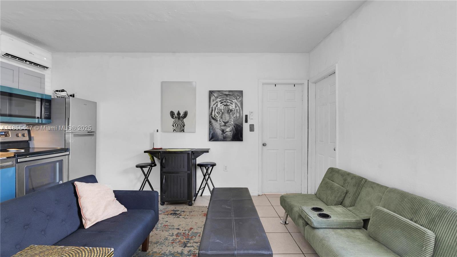See details / 1656 sq. ft. $ 2025-08-08 0 Photo