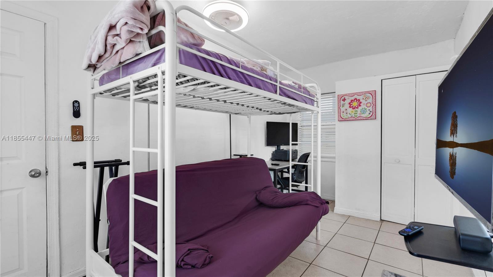 See details / 1656 sq. ft. $ 2025-08-08 0 Photo