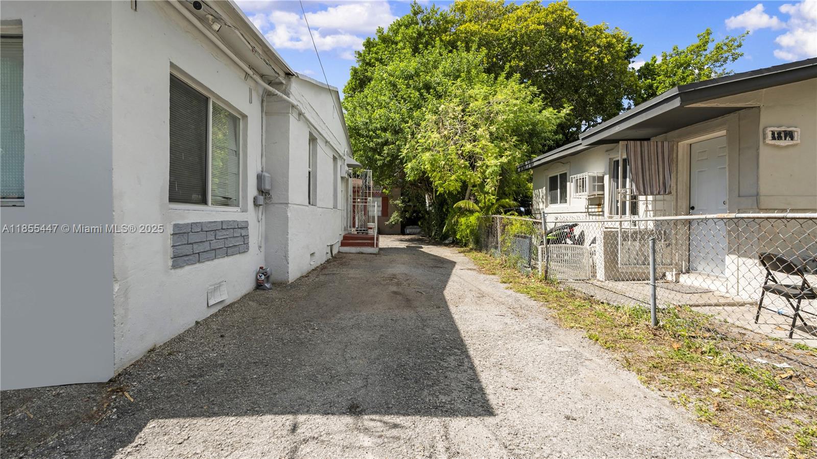 See details / 1656 sq. ft. $ 2025-08-08 0 Photo