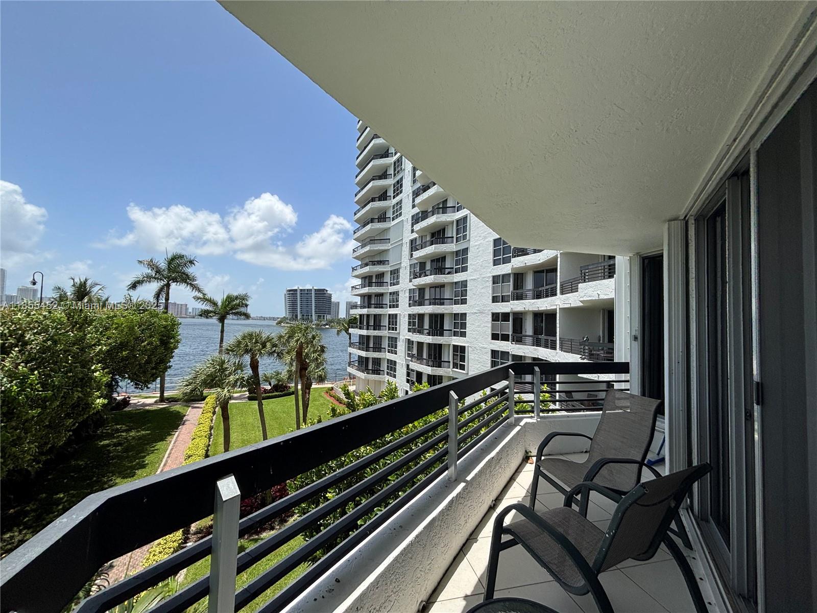 Photo of 3600 Mystic Pointe Dr  #414, Aventura, Florida, 33180 - 