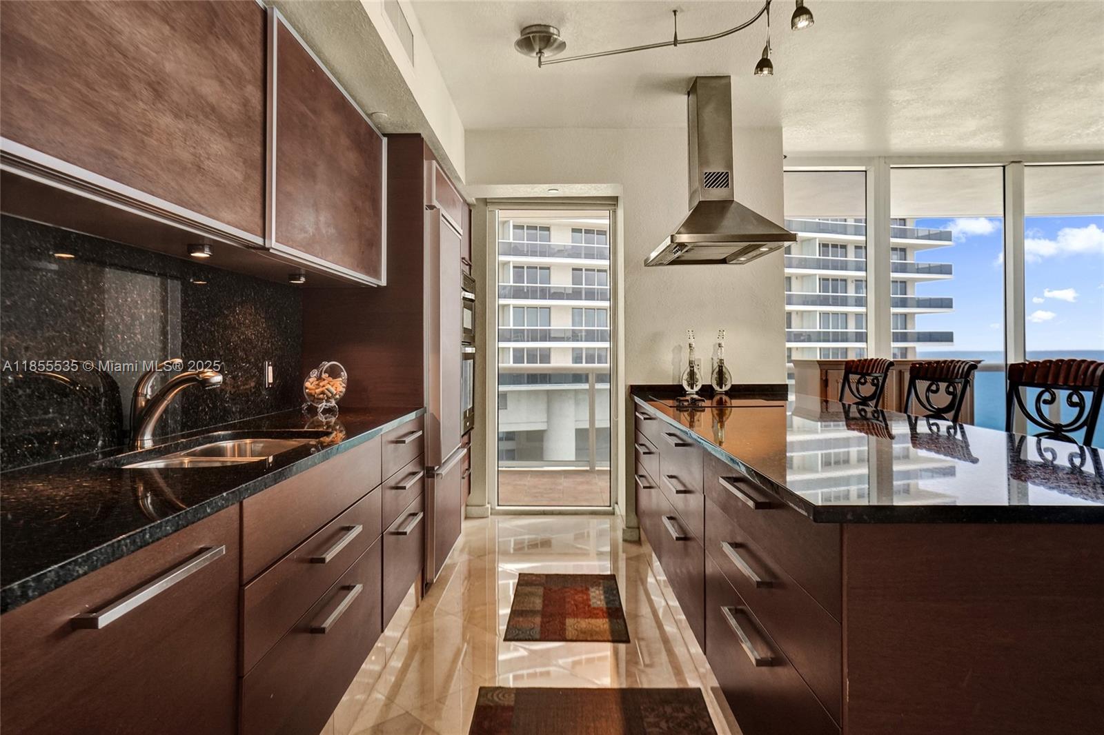 See details 1201 3 / 3 2078 sq. ft. $ 2025-08-08 0 Photo