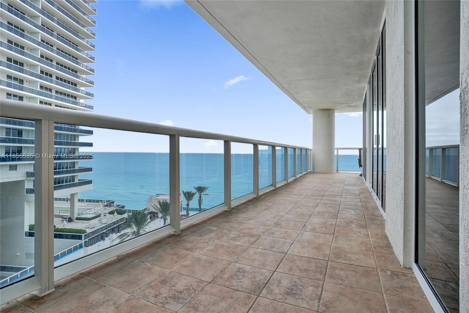 See details 1201 3 / 3 2078 sq. ft. $ 2025-08-08 0 Photo