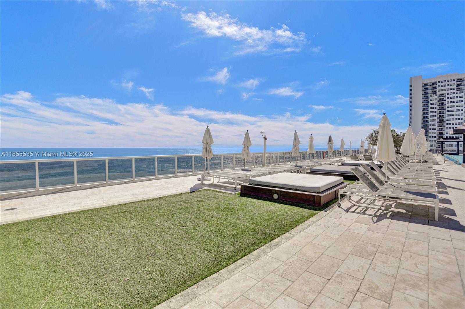 See details 1201 3 / 3 2078 sq. ft. $ 2025-08-08 0 Photo