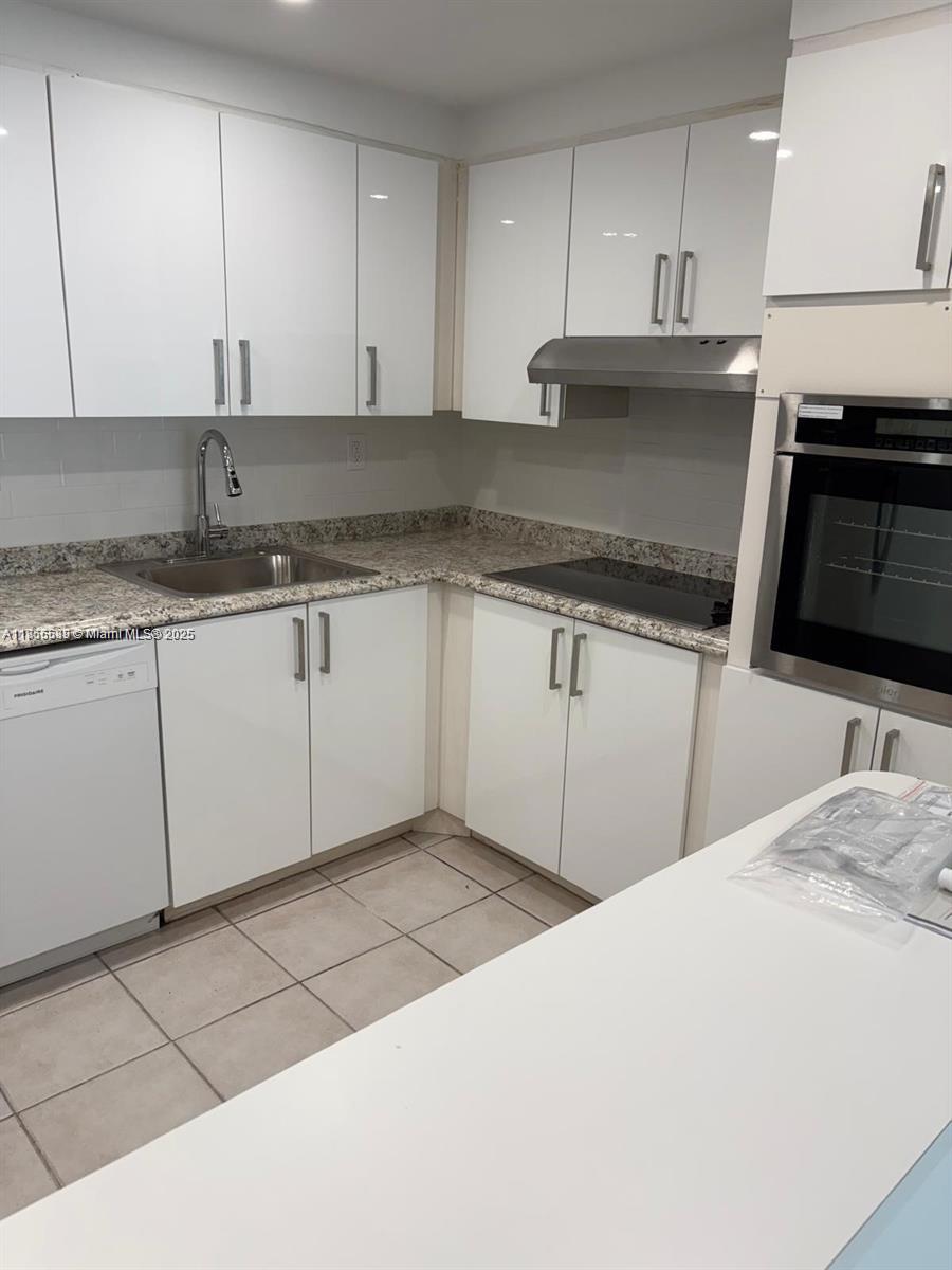 Photo of 19390 Collins Ave #308, Sunny Isles Beach, Florida, 33160 -