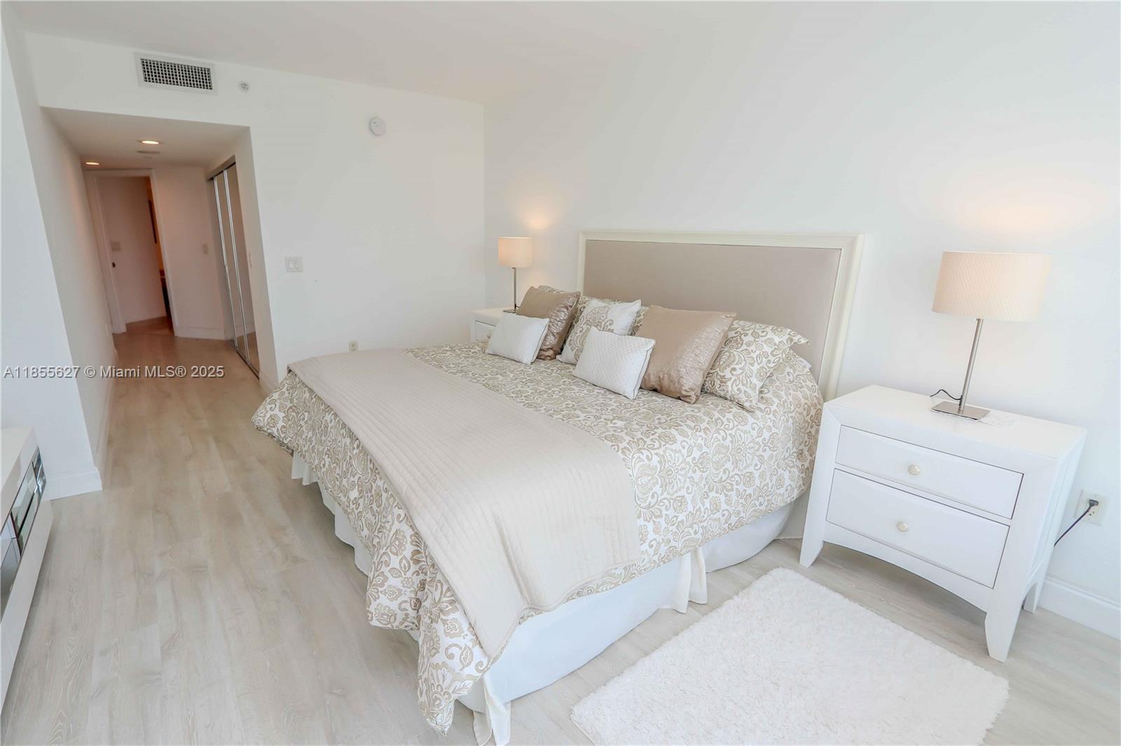 Photo of 16500 Collins Ave  #454, Sunny Isles Beach, Florida, 33160 - 
