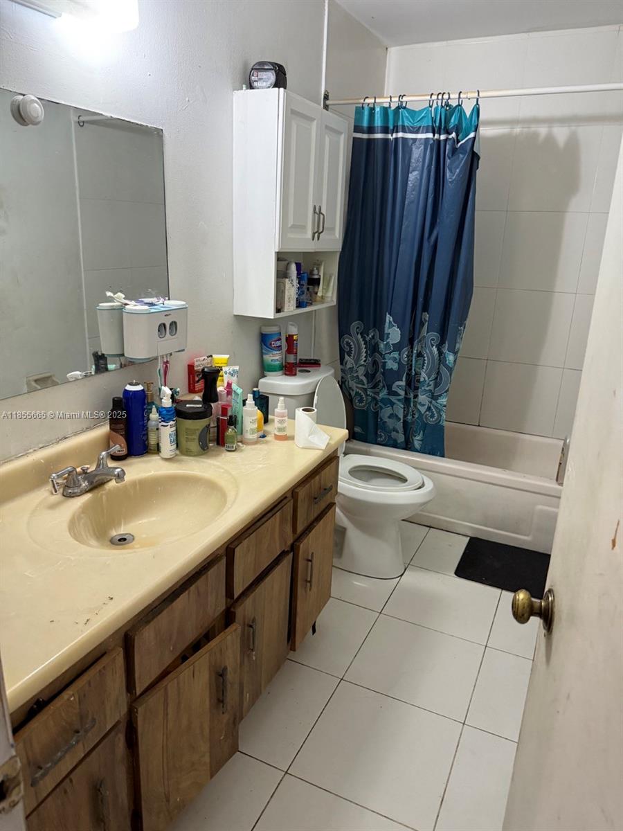 See details / 3137 sq. ft. $ 2025-08-08 0 Photo