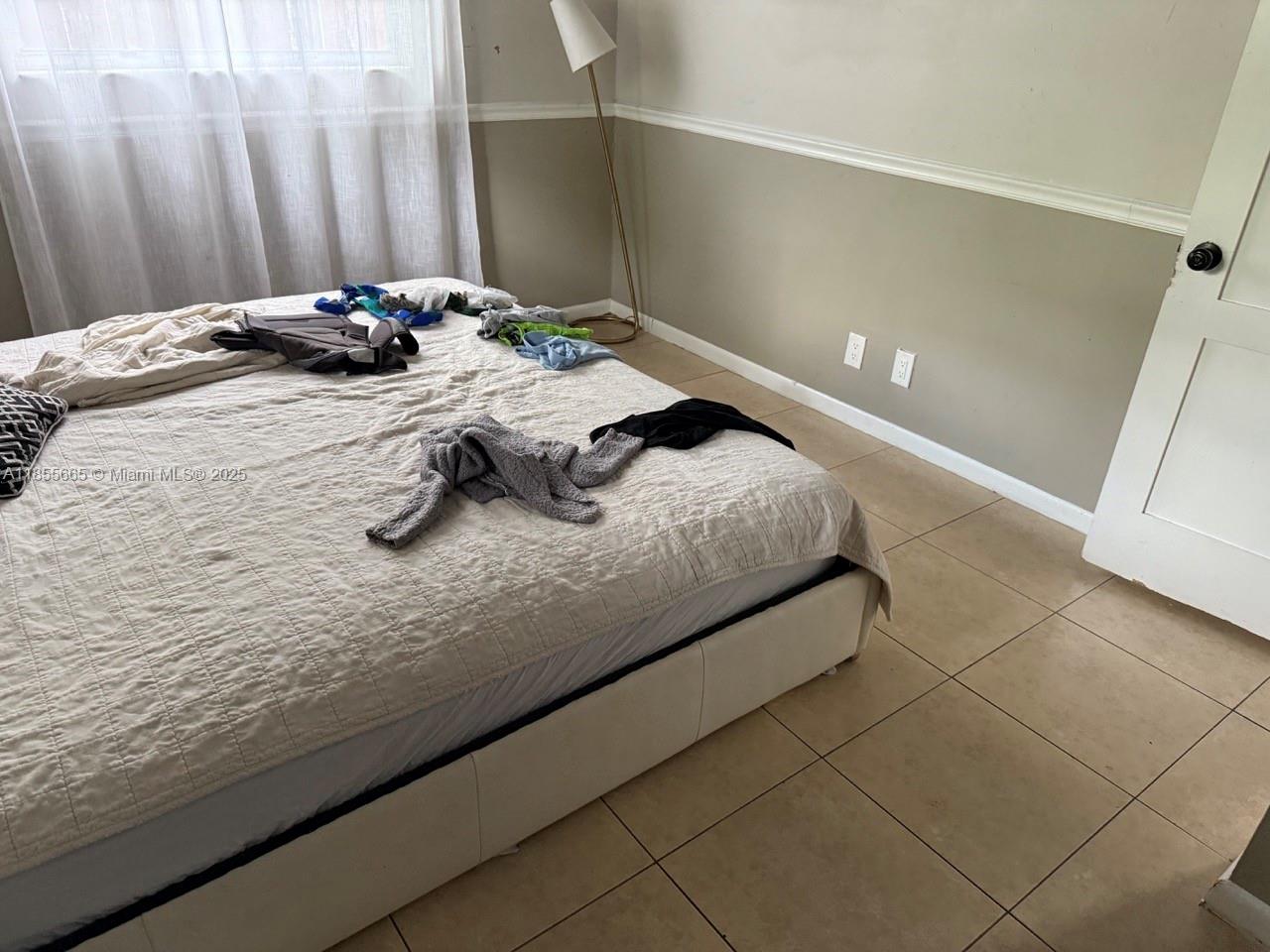 See details / 3137 sq. ft. $ 2025-08-08 0 Photo