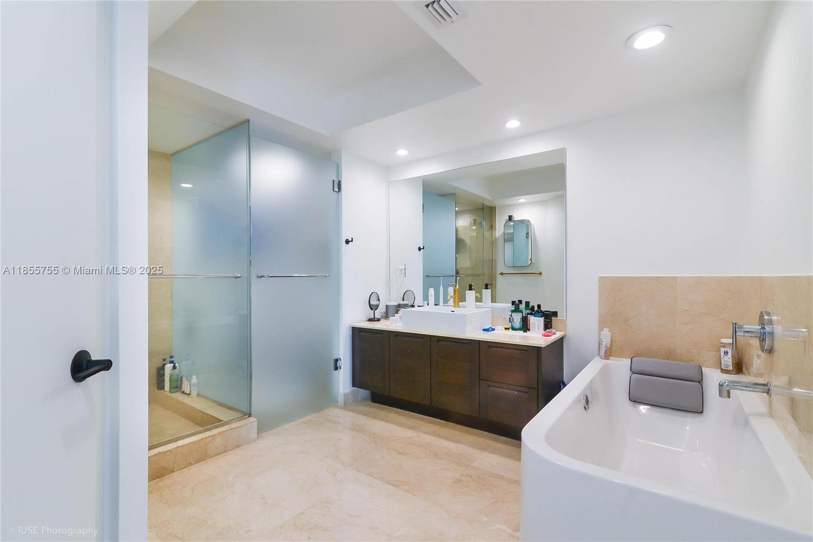Photo of 250 Sunny Isles Blvd  #3-806, Sunny Isles Beach, Florida, 33160 - 