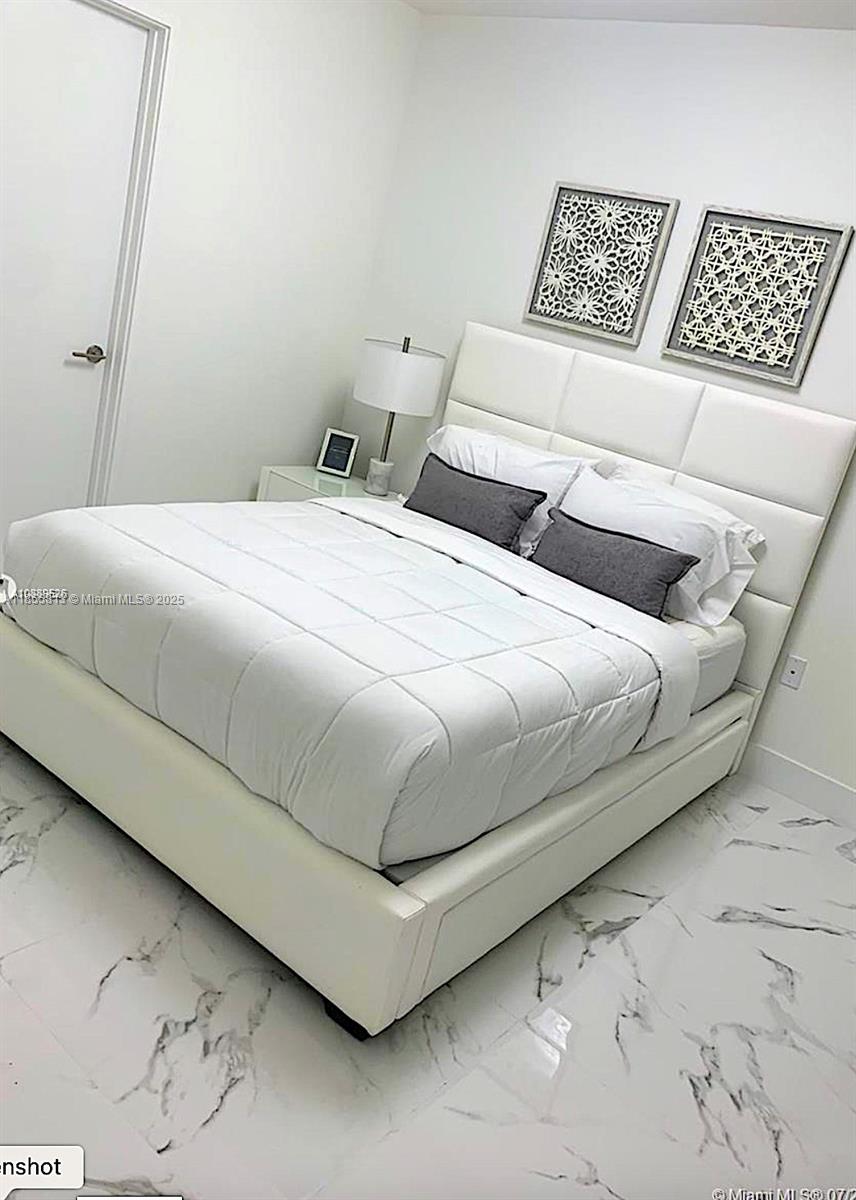 See details 4-1206 2 / 3 1524 sq. ft. $ 2025-08-09 0 Photo