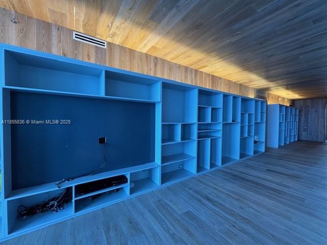 Photo of 2711 Ocean Dr  #3404, Hollywood, Florida, 33019 - 