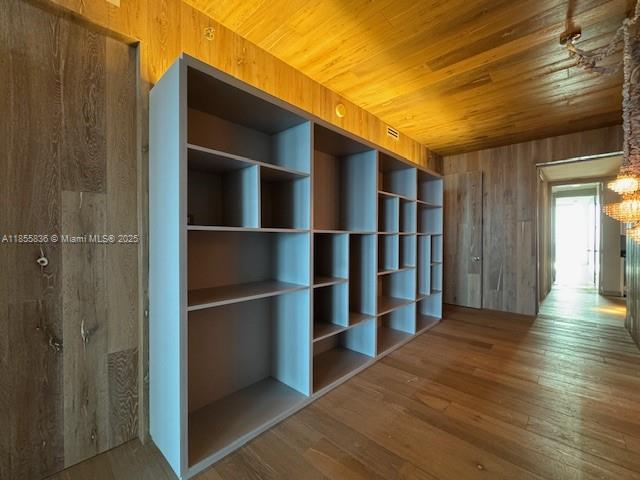 Photo of 2711 Ocean Dr  #3404, Hollywood, Florida, 33019 - 