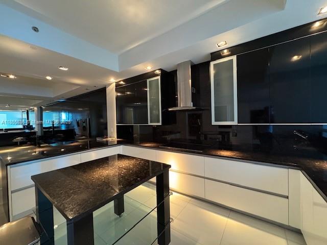 Photo of 2711 Ocean Dr  #3404, Hollywood, Florida, 33019 - 