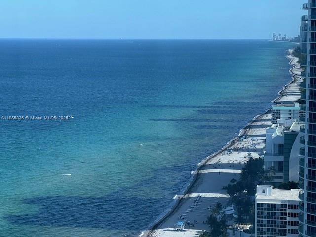 Photo of 2711 Ocean Dr  #3404, Hollywood, Florida, 33019 - 