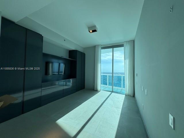 Photo of 2711 Ocean Dr  #3404, Hollywood, Florida, 33019 - 3rd SUITE