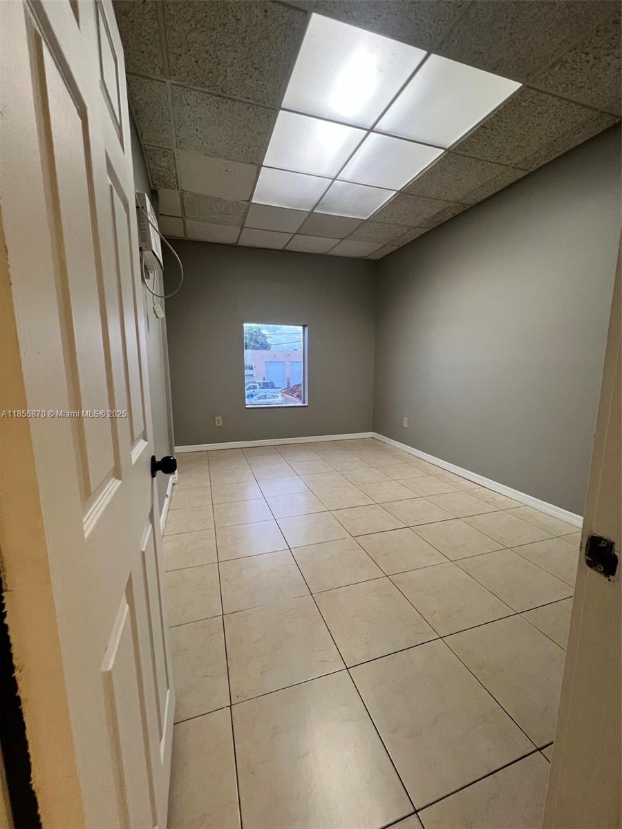 6  /   sq. ft. $ 2025-08-09 0 Photo