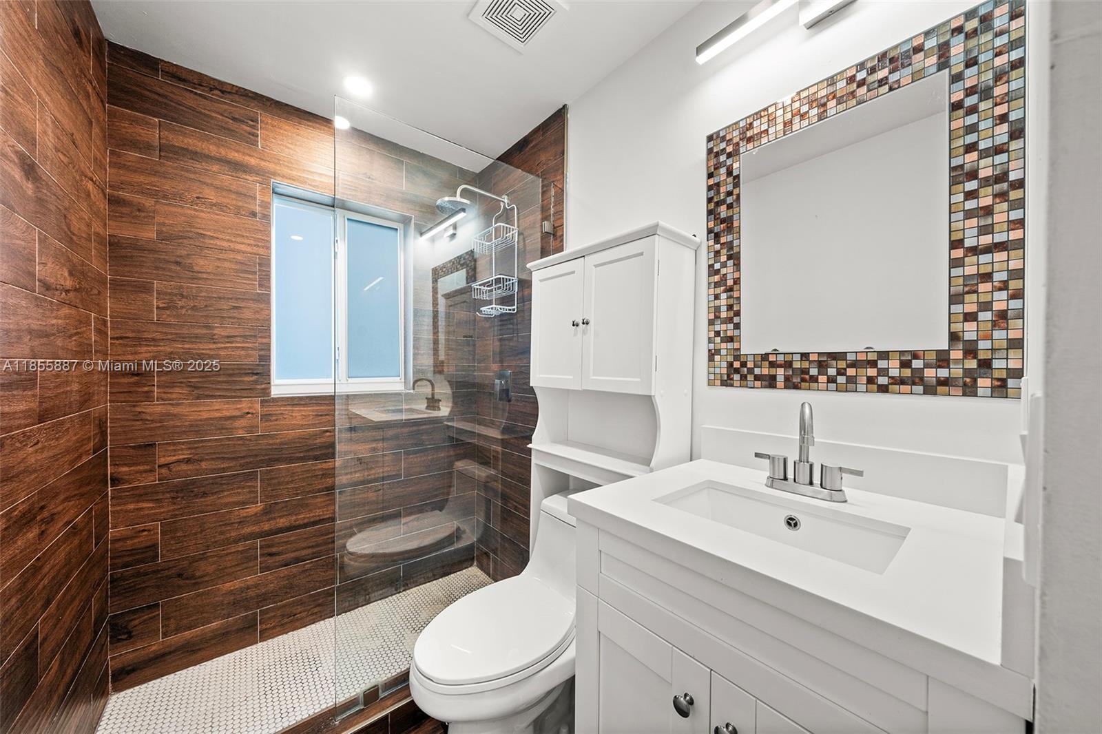 See details / 2819 sq. ft. $ 2025-08-09 0 Photo