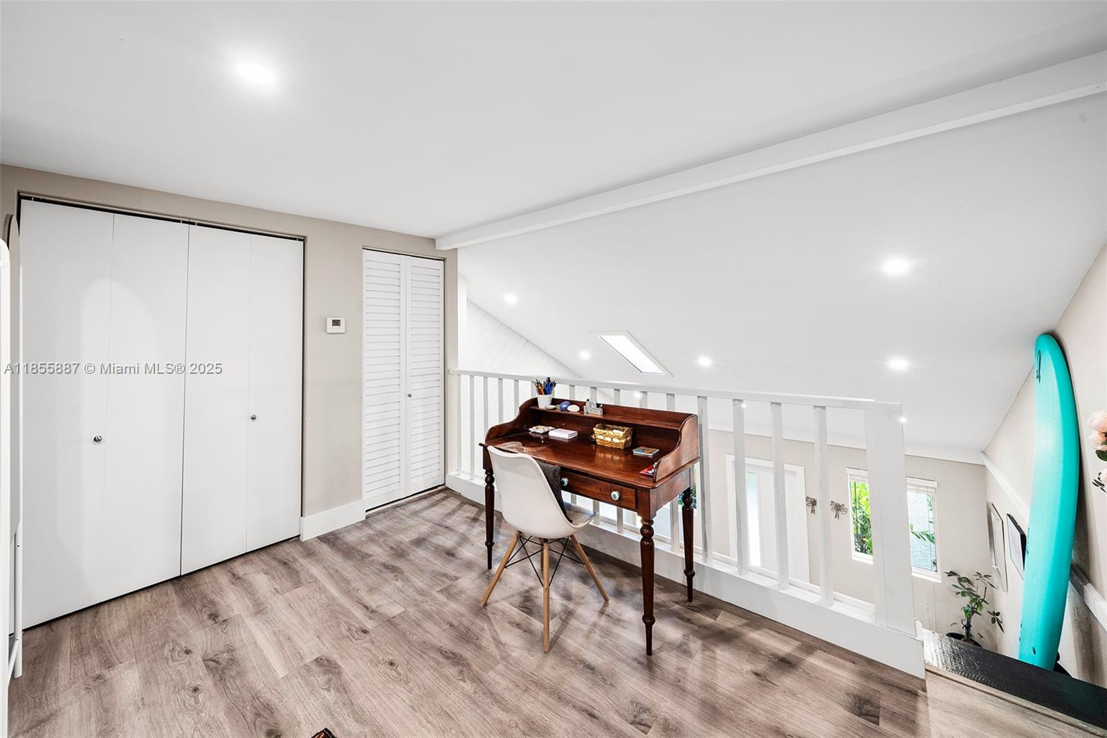 See details / 2819 sq. ft. $ 2025-08-09 0 Photo
