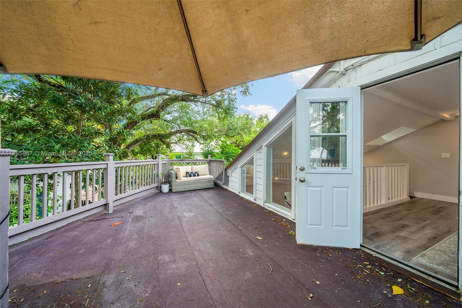 See details / 2819 sq. ft. $ 2025-08-09 0 Photo